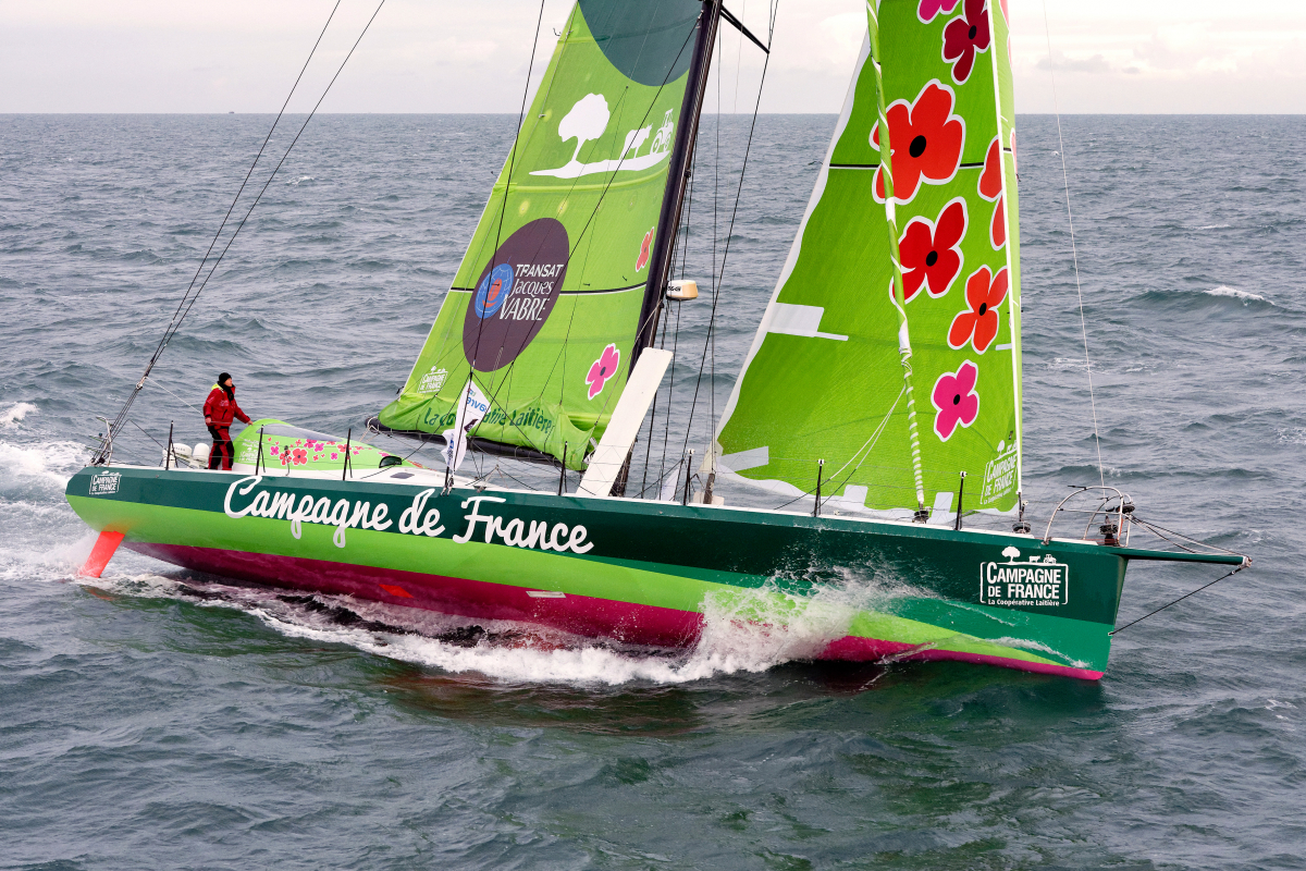 Photo de Miranda naviguant à bord du bateau campagne de France